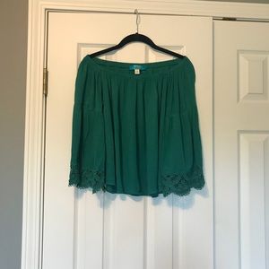 Francesca’s Green Off-The-Shoulder Blouse